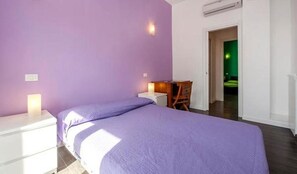 Double Room, Balcony (Burattini) - Bed & Puppets (Rome)