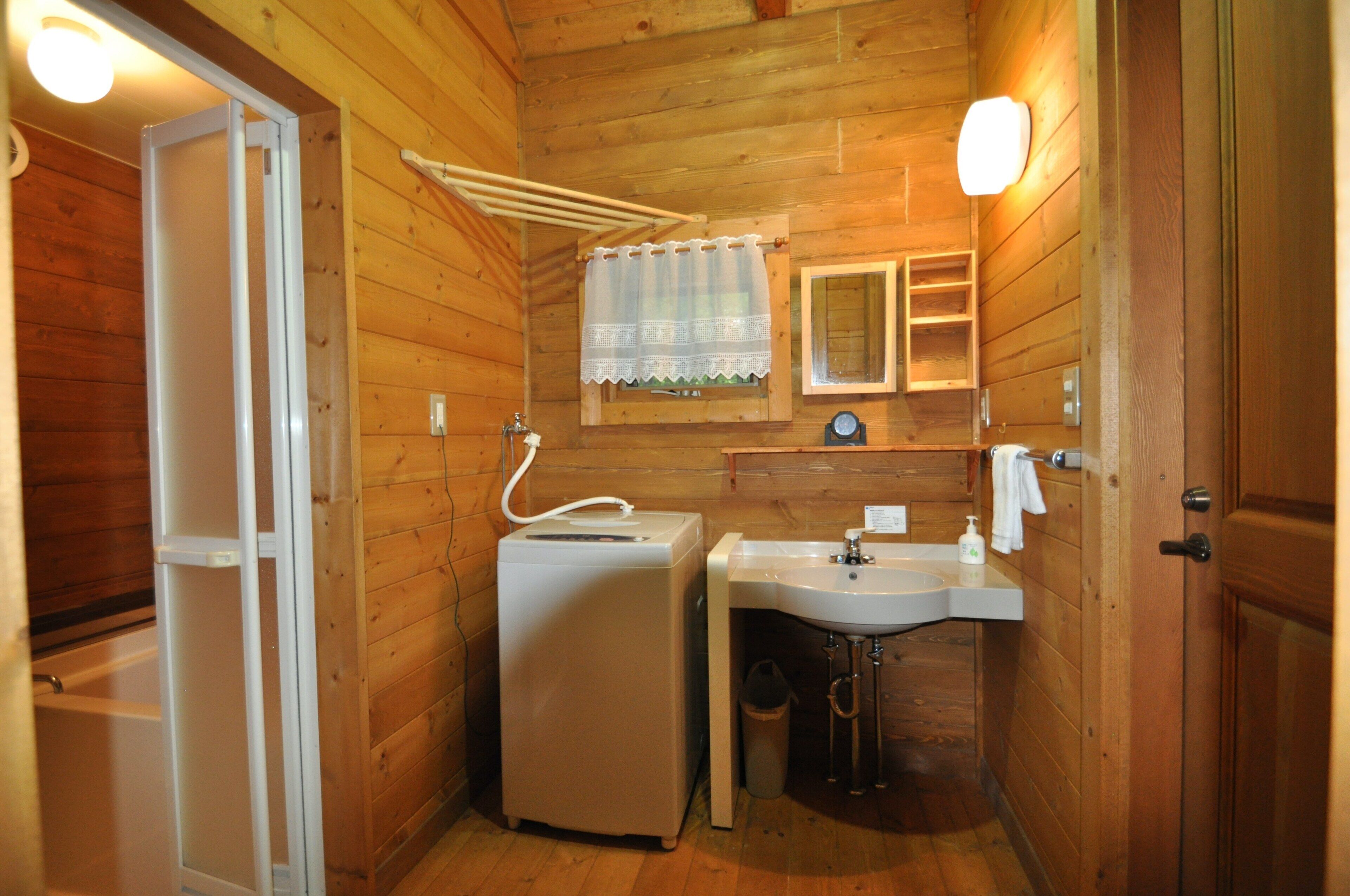 公寓, 2 間臥室 | 浴室 | 獨立浴缸及淋浴設備、浸缸、免費梳洗用品、風筒