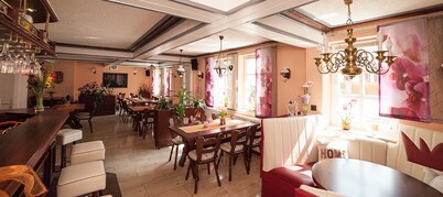 Gaststätte & Pension Zur Krone