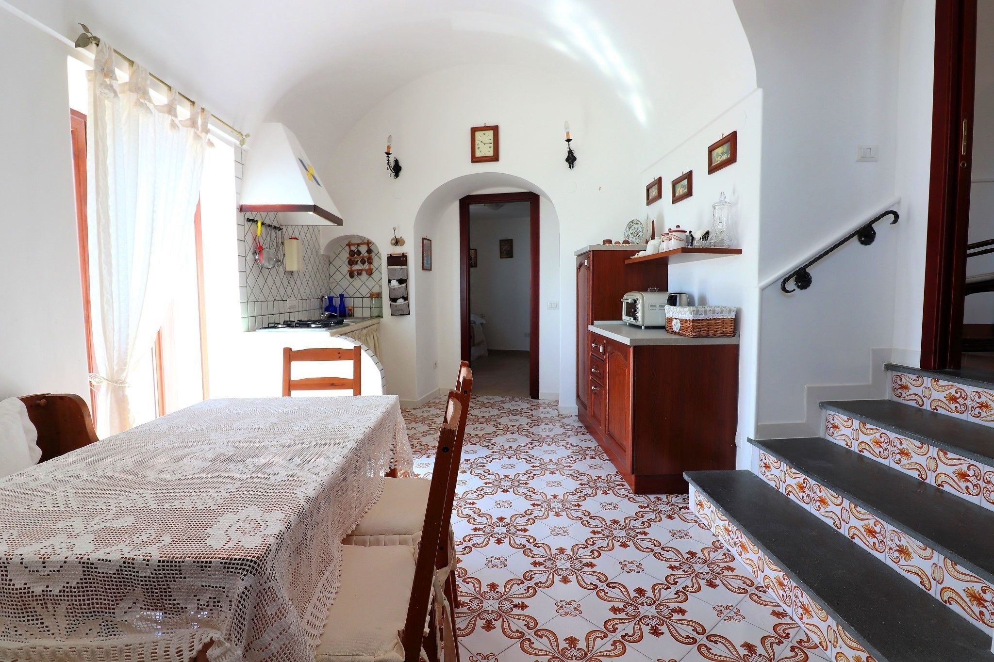 Appartamento, 2 camere da letto, terrazzo, vista mare | Cucina privata | Macchina per tè/caffè, frigorifero, microonde, piano cottura