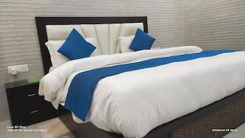1 slaapkamer, een bureau, gratis wifi, beddengoed