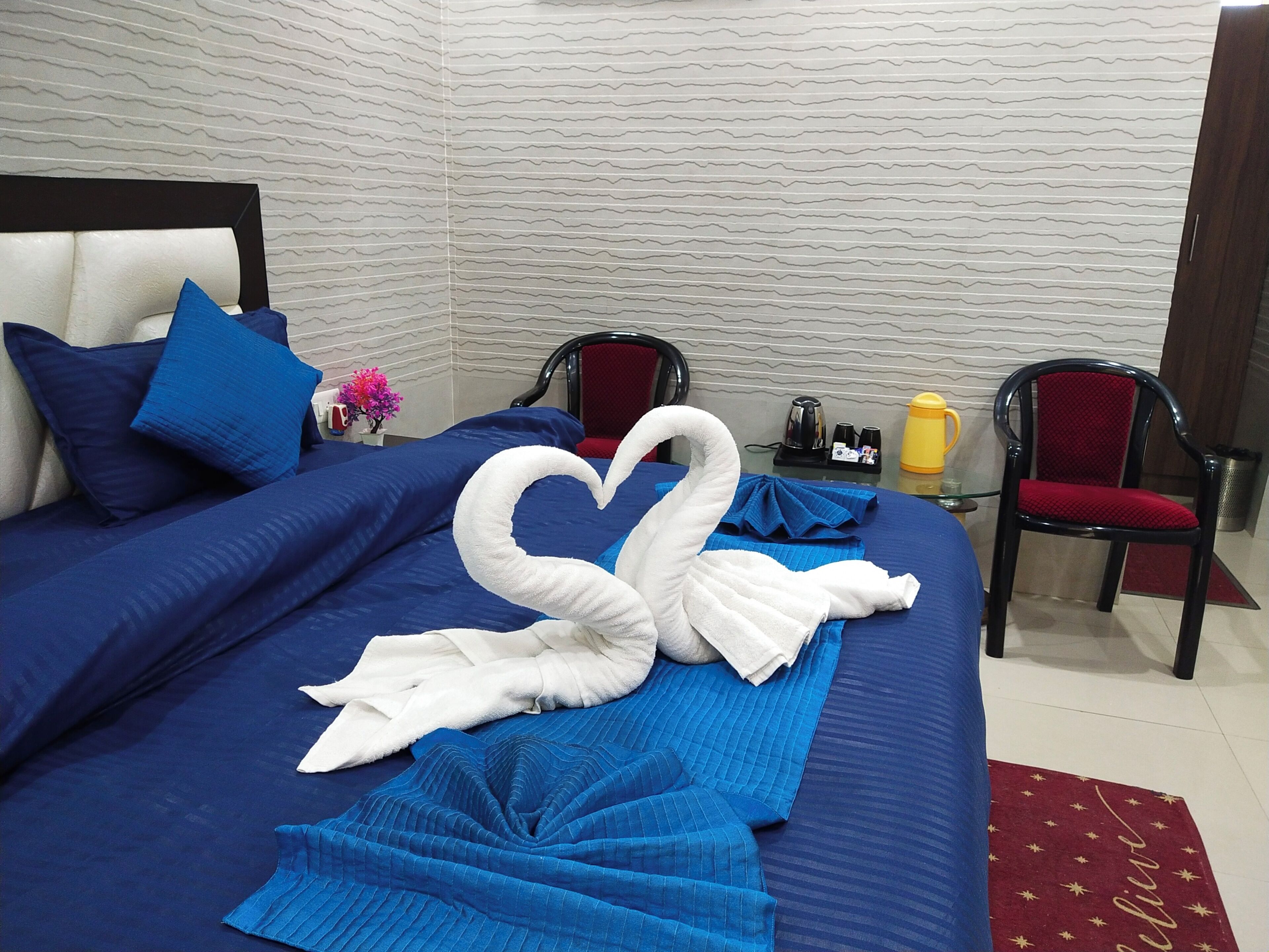 Premium Room | 1 bedroom, desk, free WiFi, bed sheets