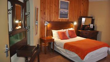 Family Double Room | 1 bedroom, free WiFi, bed sheets