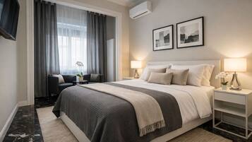 Quarto básico, vista para a cidade (sh5) | Roupas de cama premium, edredons de pluma, frigobar, cortinas blackout