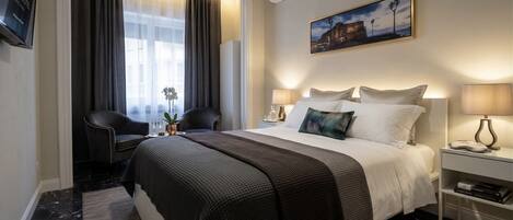 Basic Room, City View (sh3) | Premium bedding, down duvets, minibar, blackout curtains