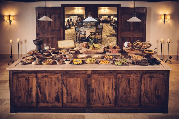 Petit déjeuner buffet compris tous les jours