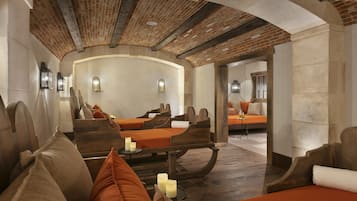 Behandlingsrum til par, sauna, boblebad, dampbad, tyrkisk bad/hammam