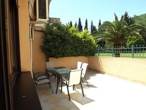 Terrace/patio - Center Budva Holiday Home (Budva)