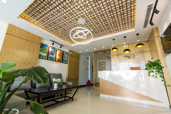 Reception - Vivian Hotel (Da Nang)