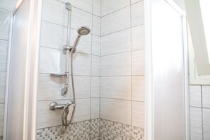 Bathroom - Villetta Orange (Porto Cesareo)
