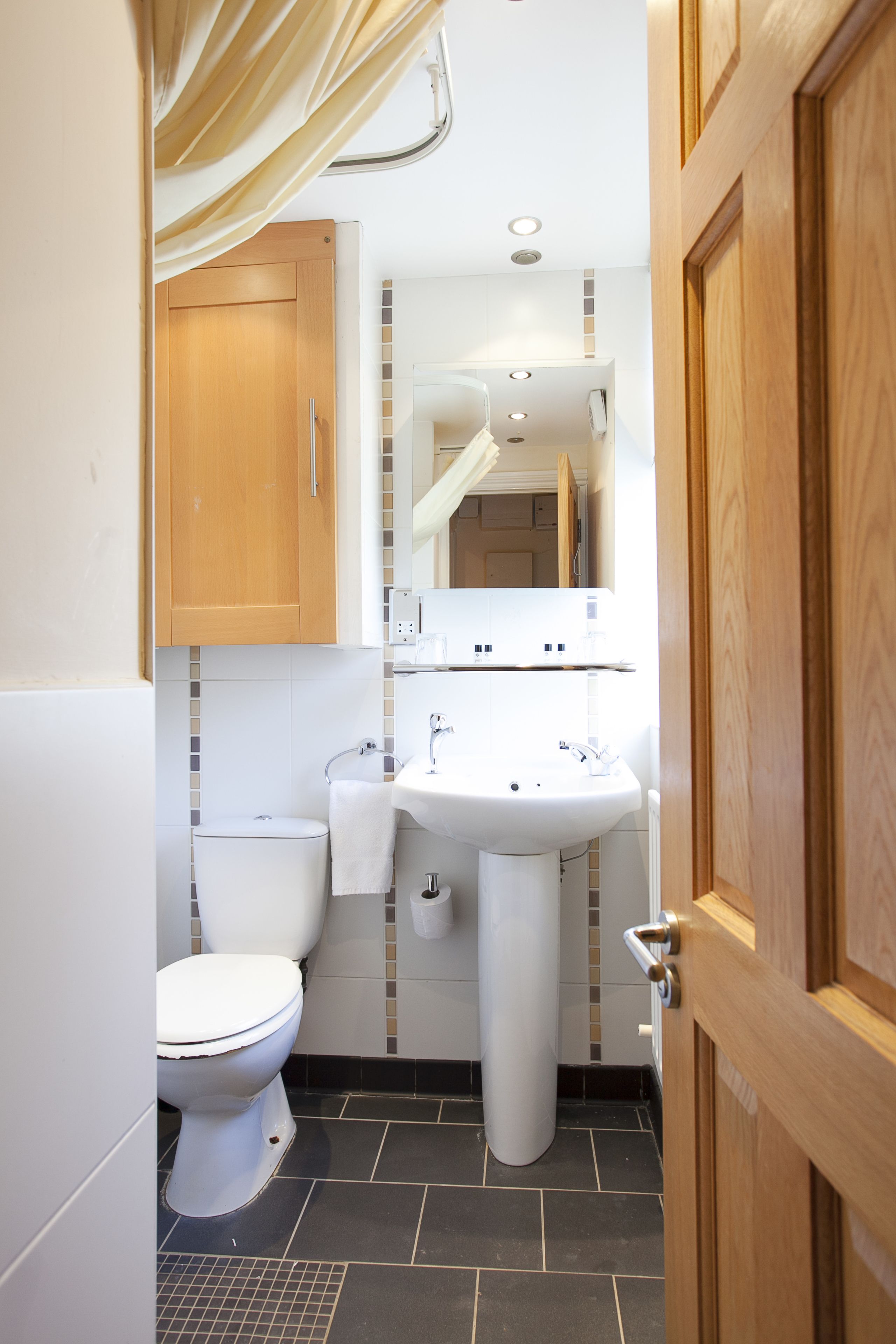 Photo - Leeson Bridge Guesthouse