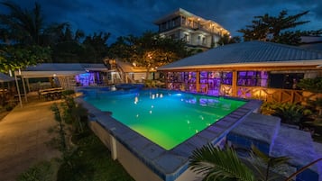 Outdoor pool, pool umbrellas