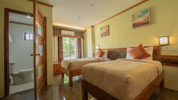 Desk, free WiFi, bed sheets