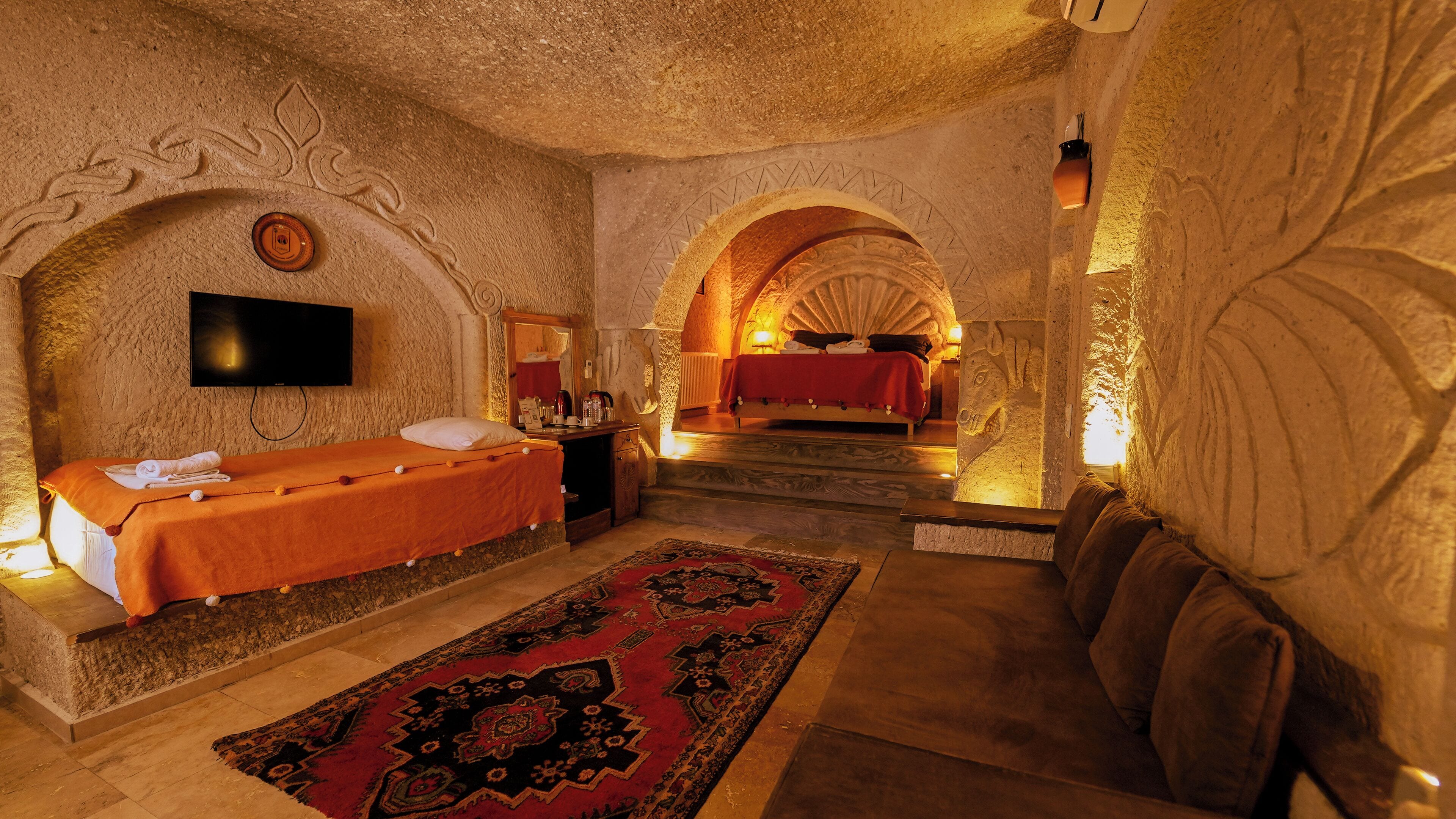 Suite Royal, bañera de hidromasaje | Ropa de cama de alta calidad, minibar, caja fuerte y escritorio