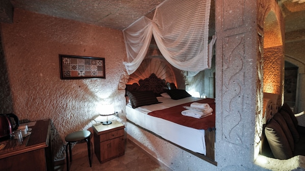 Premium bedding, minibar, in-room safe, desk