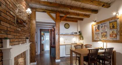 Old House Apartments Poznań