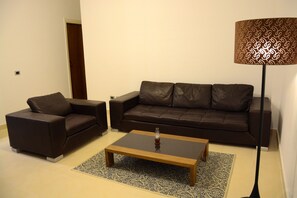 Flat-screen TV - Marina View Residence (Marsa Alam)