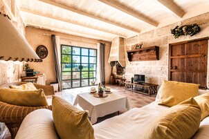 スタジオ テラス (Formentera) | 羽毛の掛け布団、遮光カーテン、WiFi (無料)、ベッドシーツ