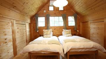 Family House, 3 Bedrooms | 3 bedrooms, iron/ironing board, free WiFi, bed sheets