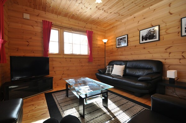 Familjehus - 3 sovrum | Vardagsrum | Tv