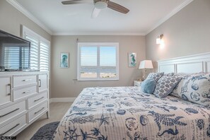 2 bedrooms, iron/ironing board, Internet, bed sheets