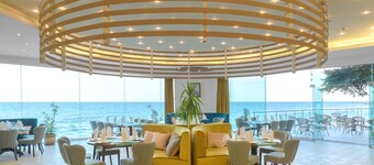 Marina Sunny Day Resort