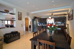 Villa, 4 Bedrooms, Private Pool | Living area