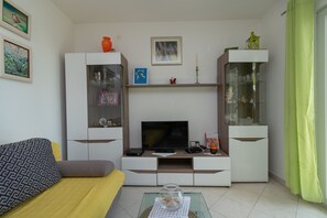 Living area - Flower House (Kastela)