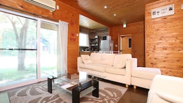 Cabin, 2 Bedrooms | Living area | TV