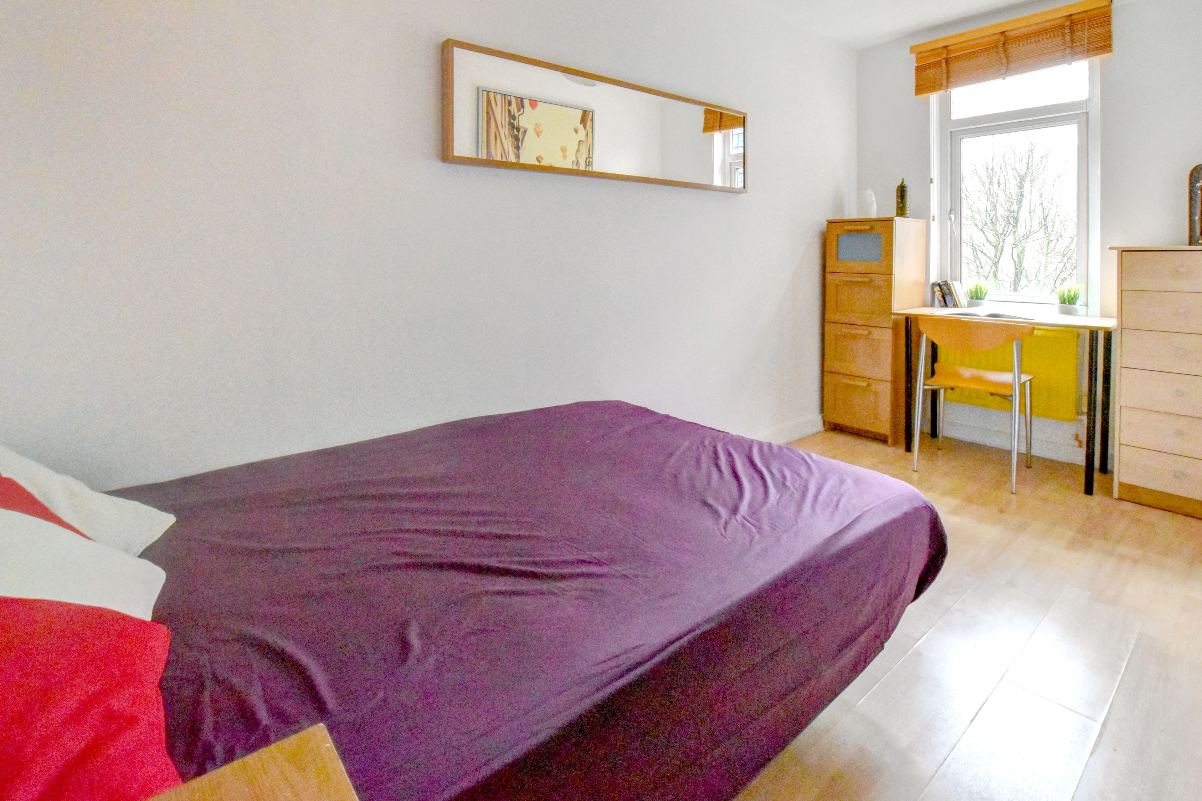 Photo - Tower Bridge Rainbow Suites