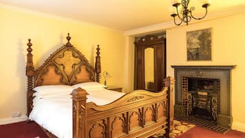 Double Room | Free WiFi, bed sheets