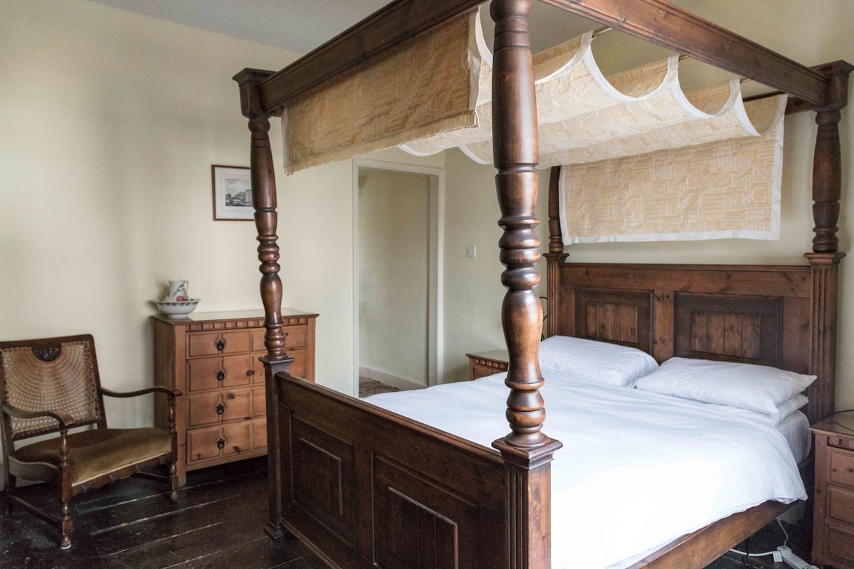 Habitación doble | Wifi gratis y ropa de cama
