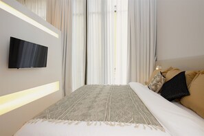 1 bedroom, iron/ironing board, free WiFi, bed sheets