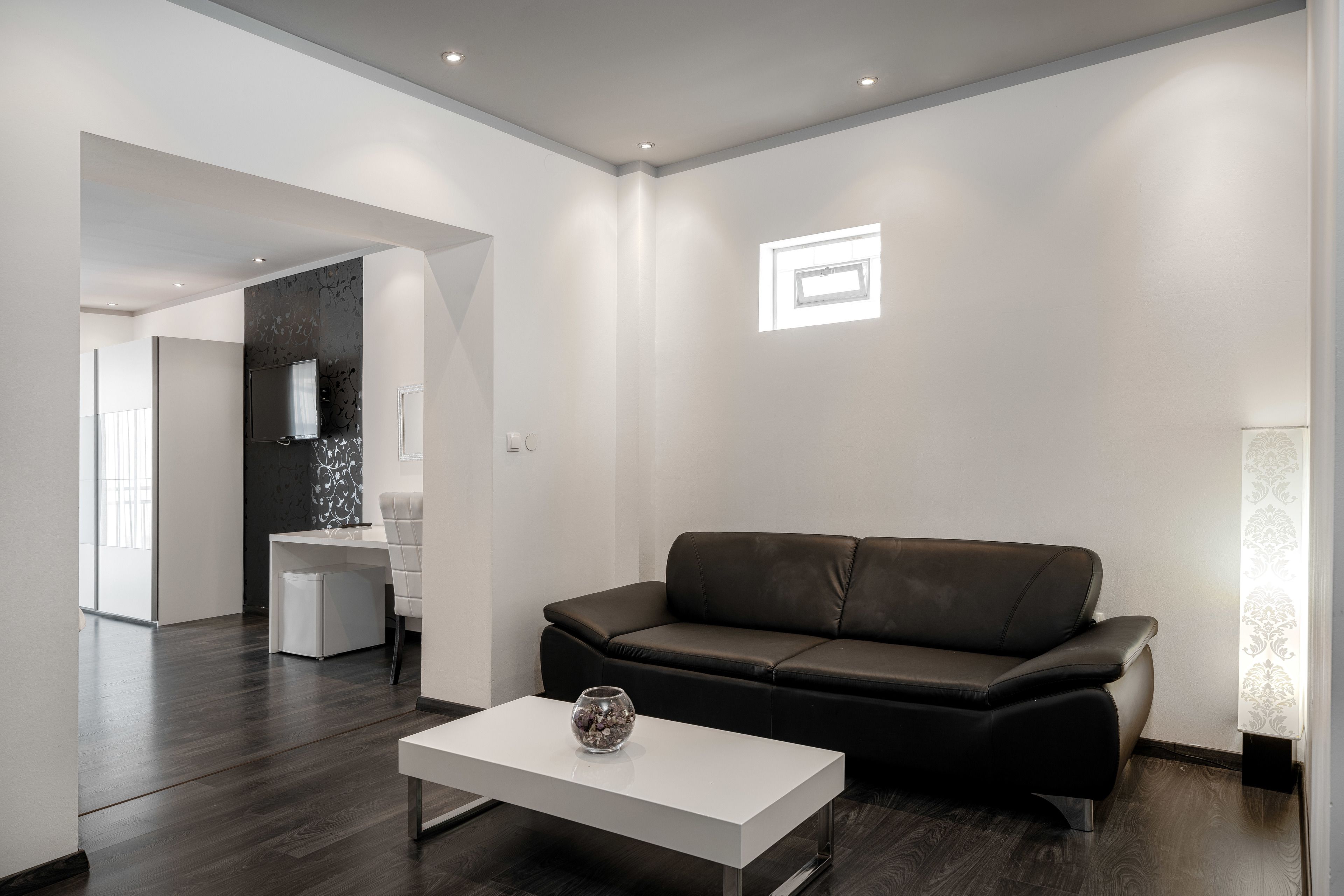 スーペリア スイート (5 person) | リビング エリア | 薄型テレビ