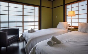 Cottage Keluarga, 3 kamar tidur | 3 kamar tidur, setrika/meja setrika, dan tempat tidur bayi gratis