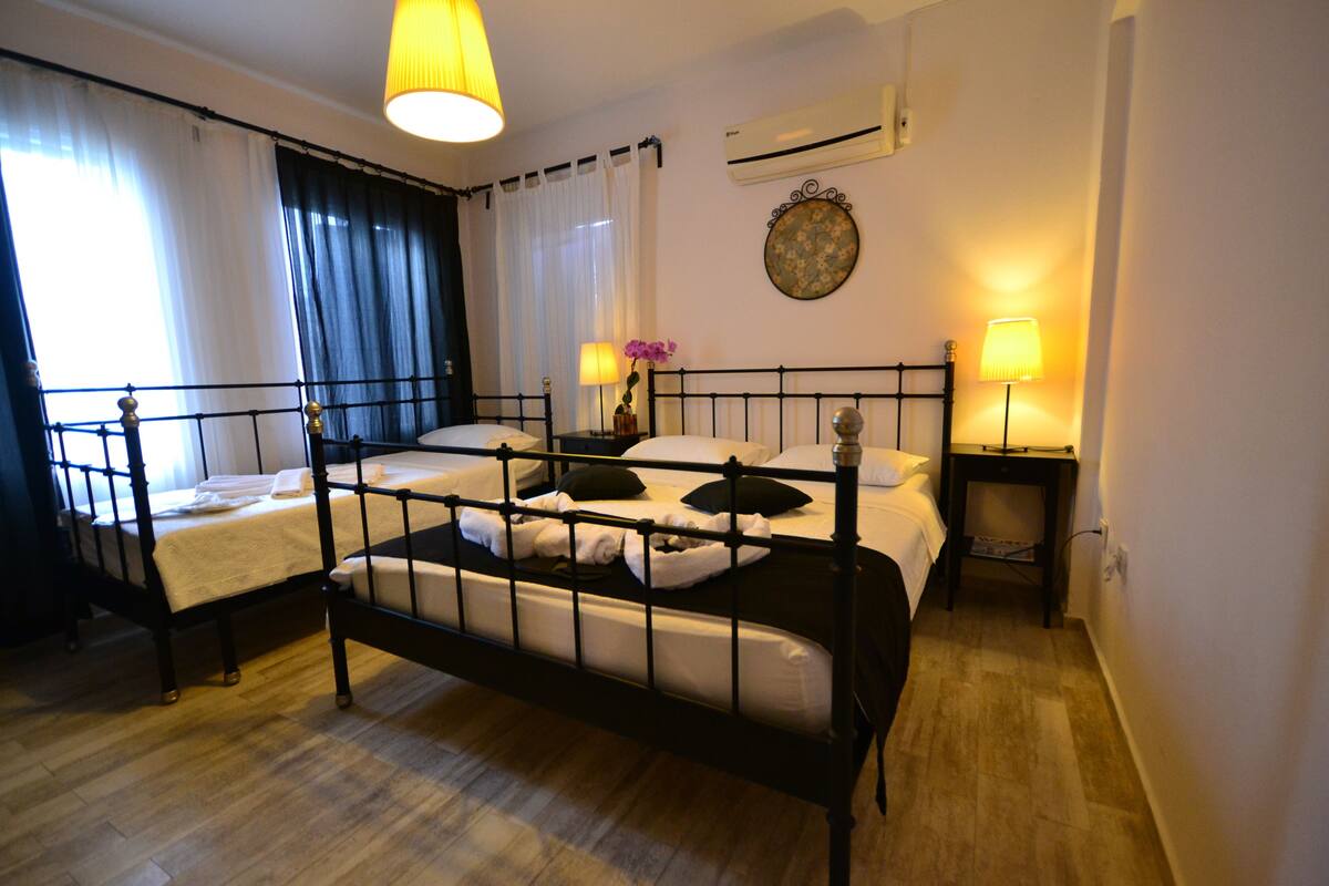 Soundproofing, free cots/infant beds, free WiFi, bed sheets