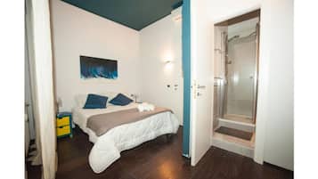 Doppia Classic, bagno in camera (Camera Blu) | Vista dalla struttura