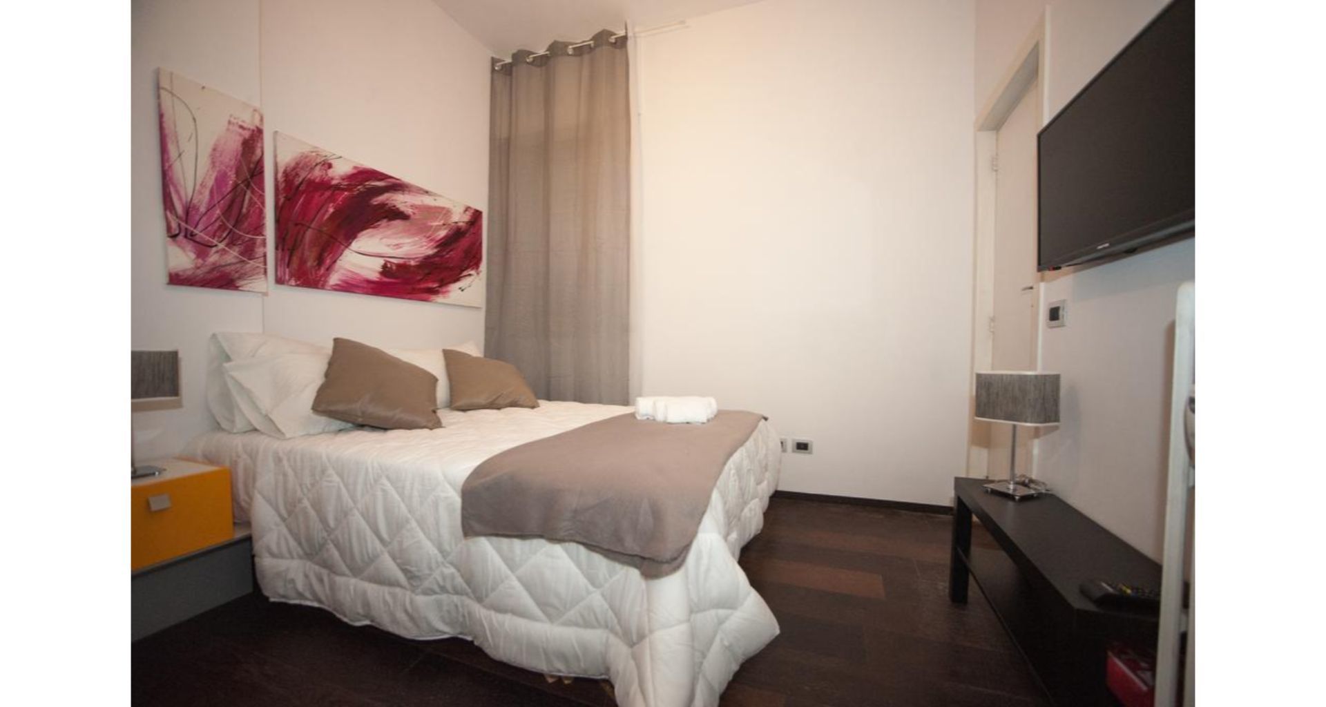 Doppia Classic, bagno in camera (Camera Fuxia) | Vista dalla struttura