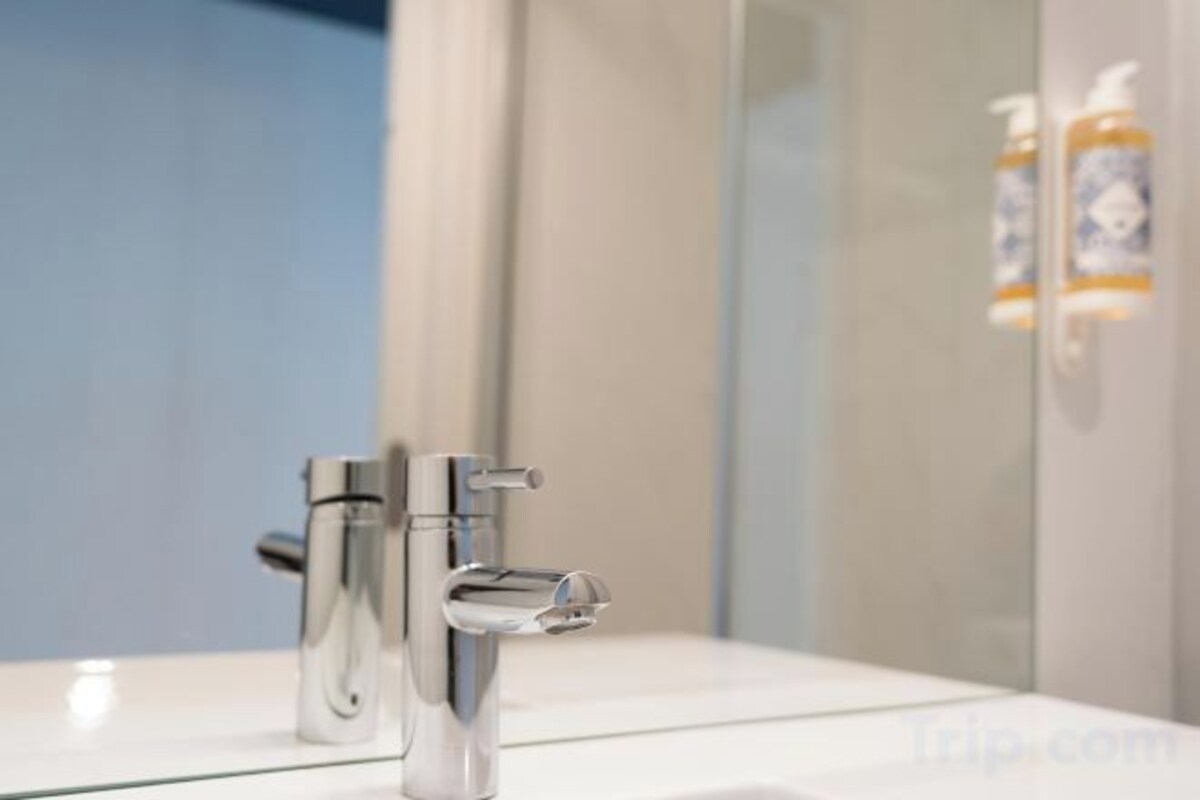 Shower, hair dryer