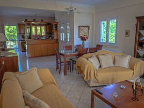 Ferienhaus, 4 Schlafzimmer | Wohnbereich