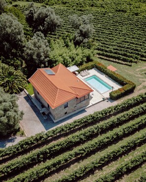 Family Villa, 2 Bedrooms | Vineyard view - Casa Lata - Wine & Tourism (Amares)