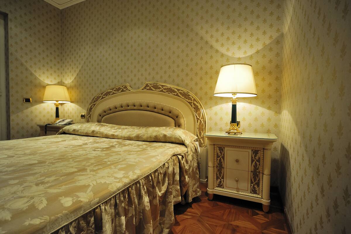 Economy Room, 1 Double Bed, City View | 1 bedroom, minibar, soundproofing, WiFi (free)