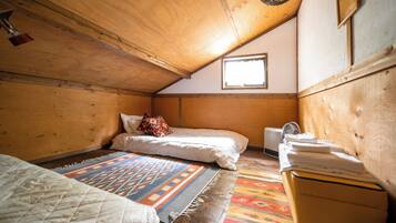 Eenvoudig huisje, 2 slaapkamers | 2 slaapkamers, een strijkplank/strijkijzer, gratis wifi, beddengoed