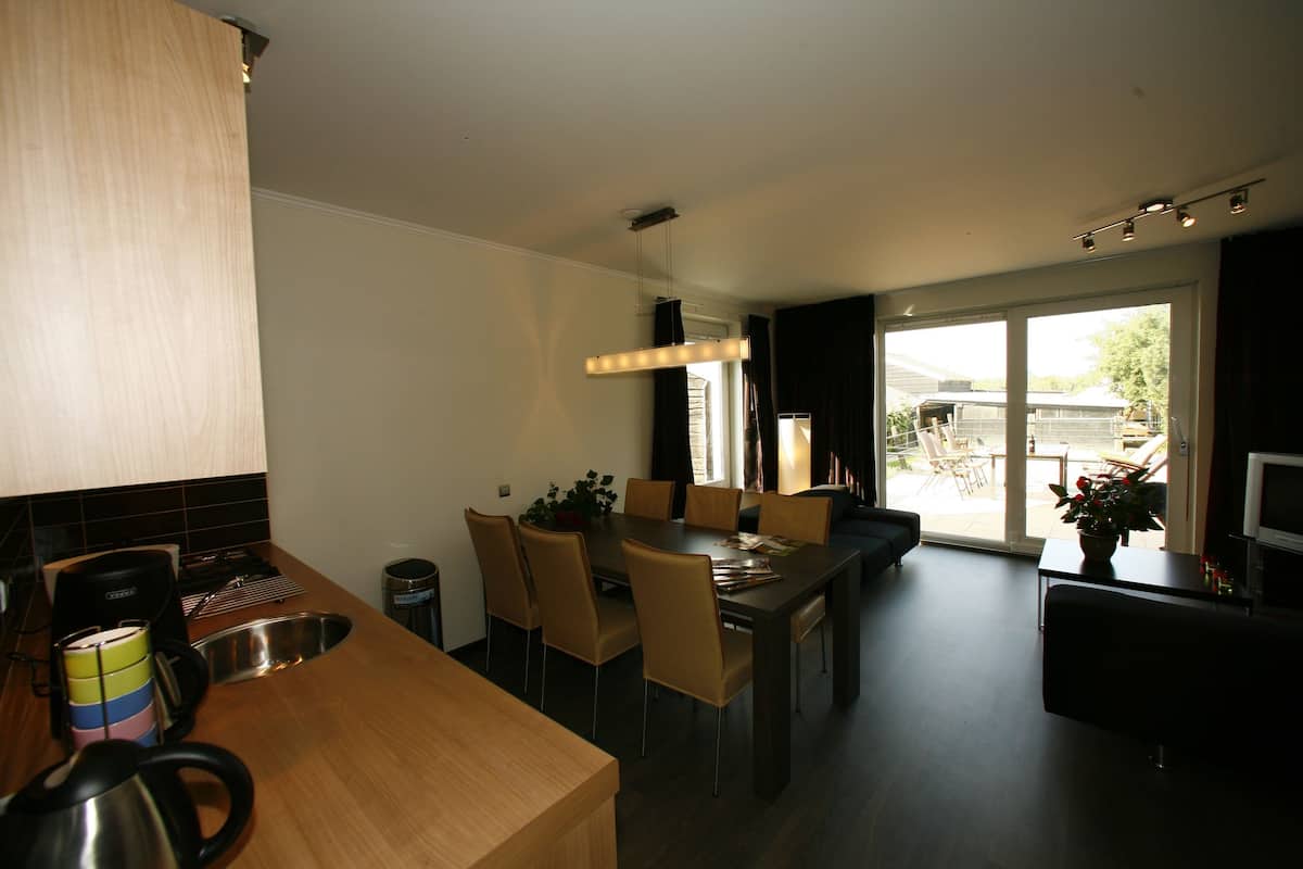 Appartement, 2 slaapkamers (Venus) | Woonruimte | Flatscreentelevisie en Netflix