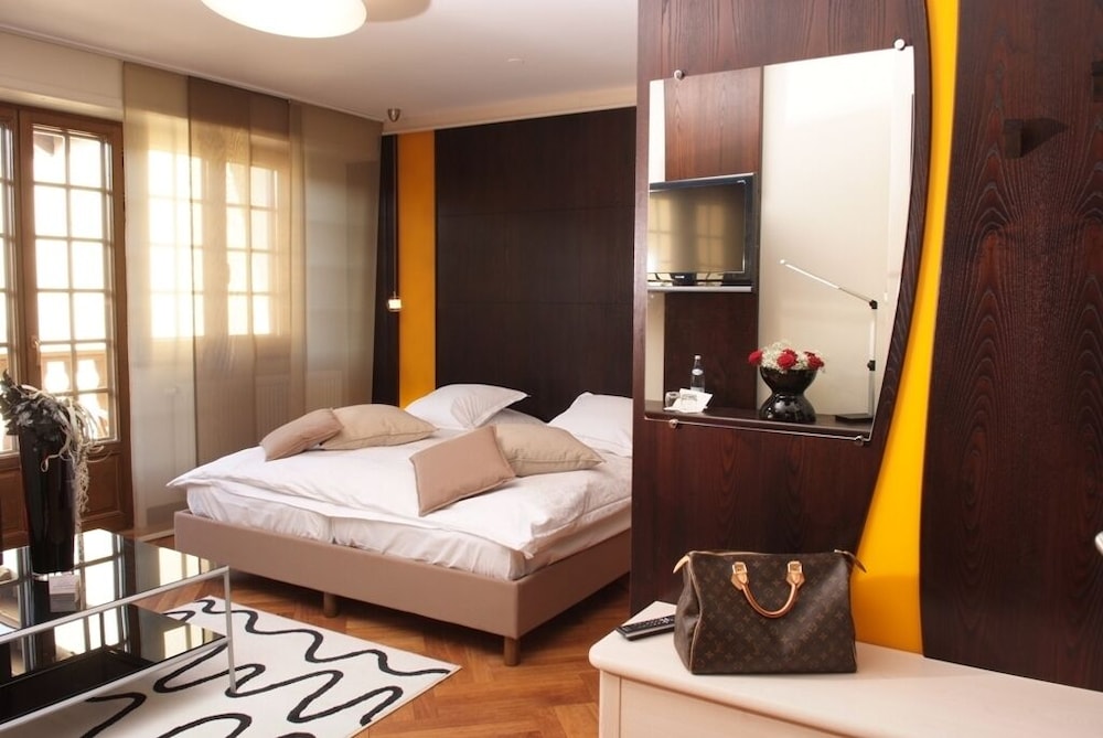 Le Cerf - Hôtel by null