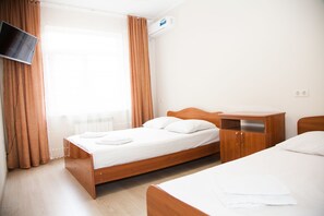 Triple Room | Iron/ironing board, free WiFi, bed sheets - Leto Guest House (Mayskiy)