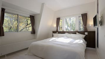 Comfort Chalet, 2 Bedrooms | 2 bedrooms, iron/ironing board, free WiFi, bed sheets