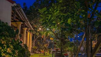 Panoramic Double Room, Non Smoking, Pool View | Premium bedding, soundproofing, free WiFi, bed sheets