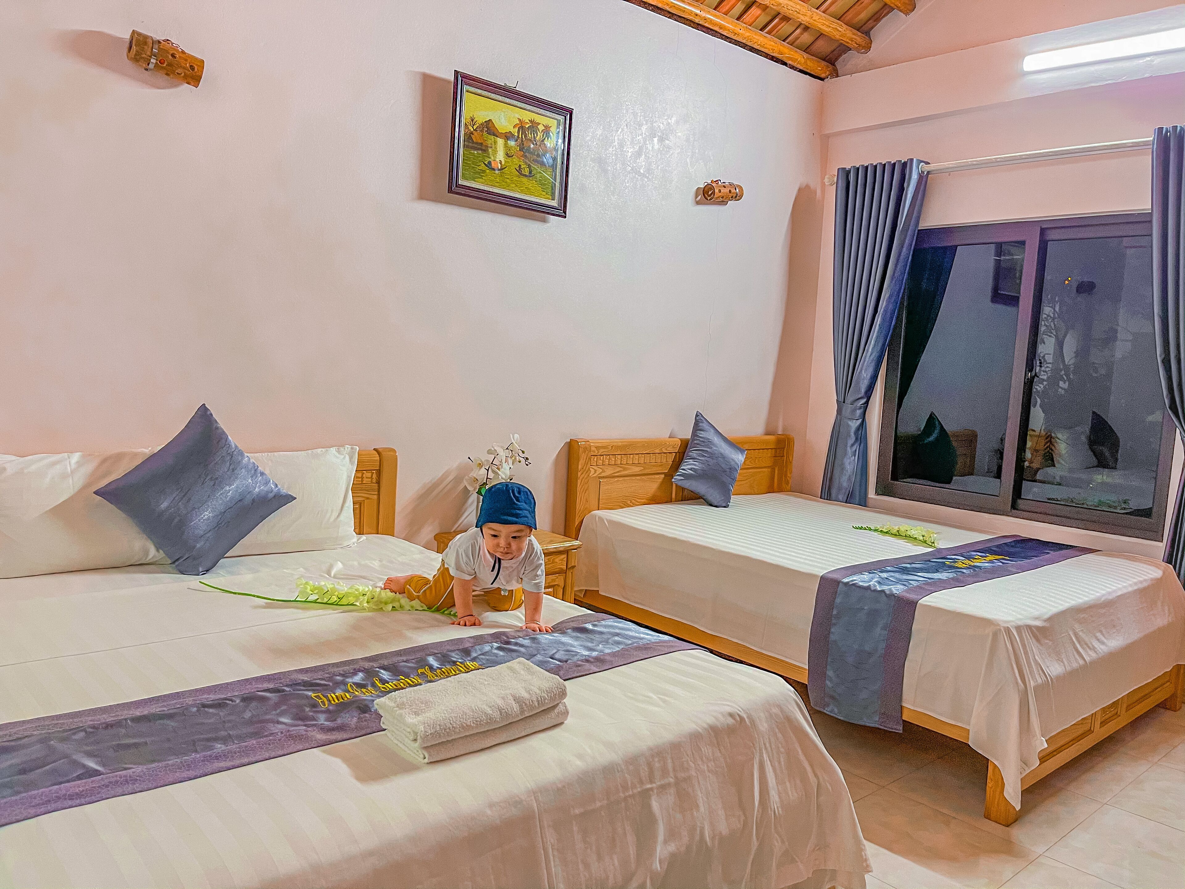 Habitación cuádruple familiar, 2 camas Queen size | Ropa de cama de alta calidad, insonorización y wifi gratis 