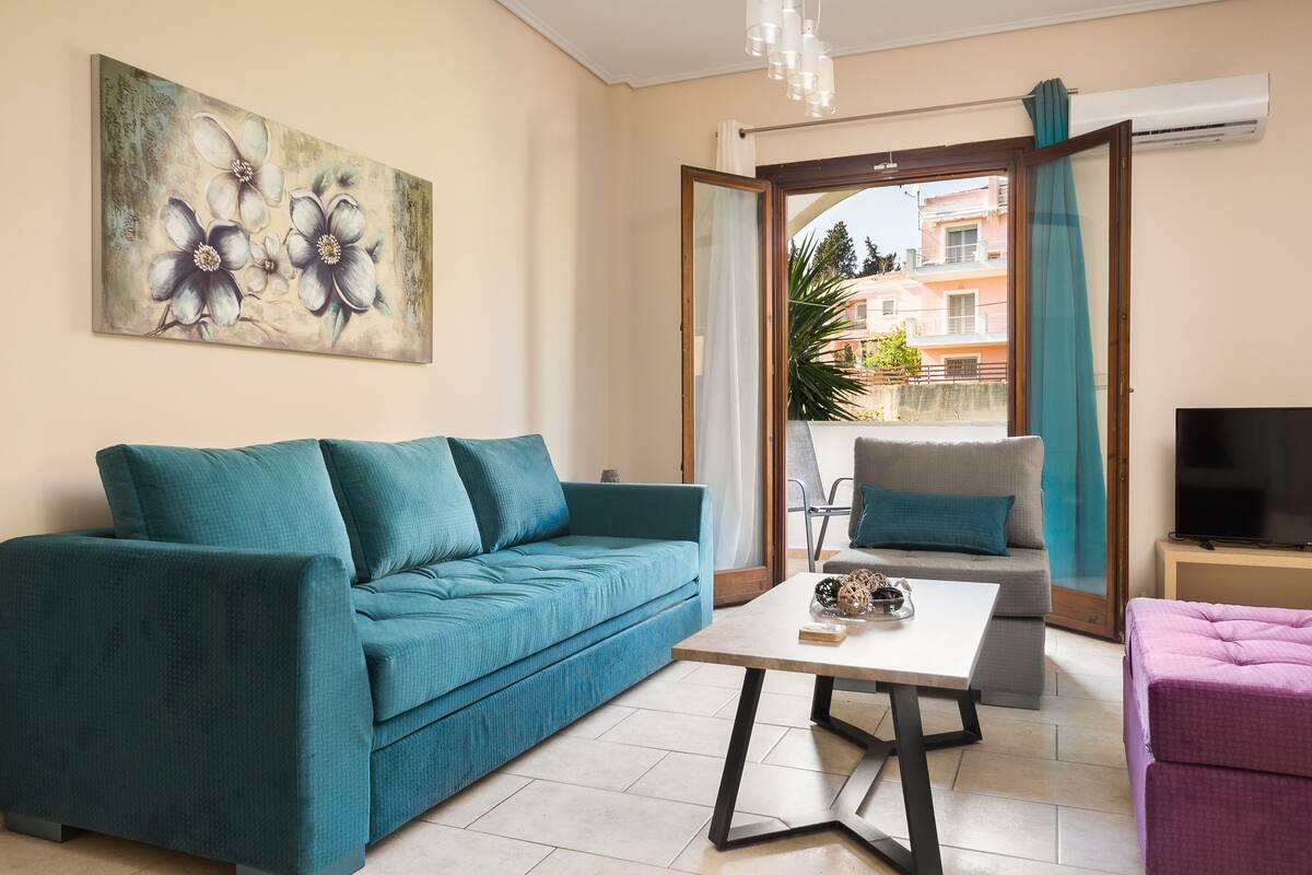 Apartment, Balcony | Living room